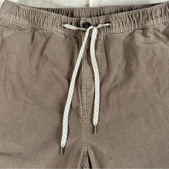 Vuori Men’s Optimist Corduroy Pants in Walnut Light Brown Size Large Style V440 - Picture 4 of 11